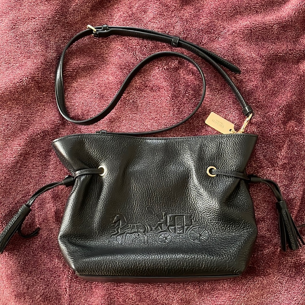 ANDY CROSSBODY WITH HORSE AND CARRIAGE 🐎 🖤